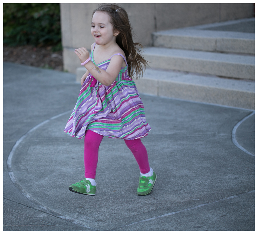 Blog Garnet Hill Striped Dress Hanna Andersson Leggings Saucony Sneakers-1