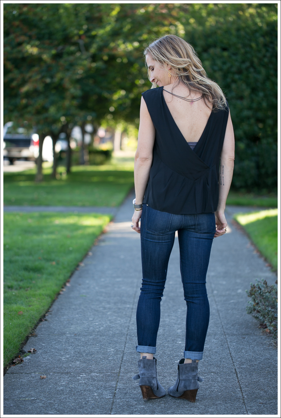 Blog Geren Ford Chain Low Back Top DL1961 Emma Bloom Lola Keim Gray Suede Booties-2