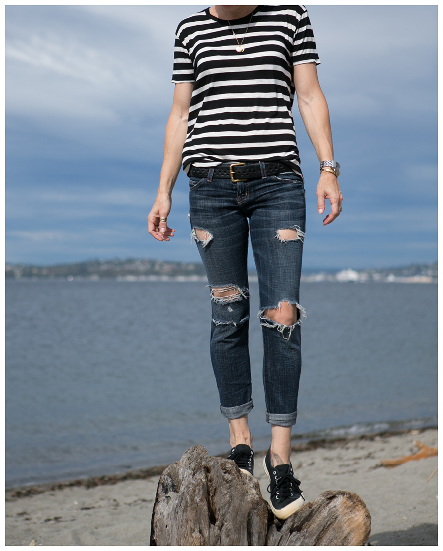 Blog Lily Aldridge for Velvet Striped Tee Current Elliott Cropped Skinny Loved Destroy Black Superga-5