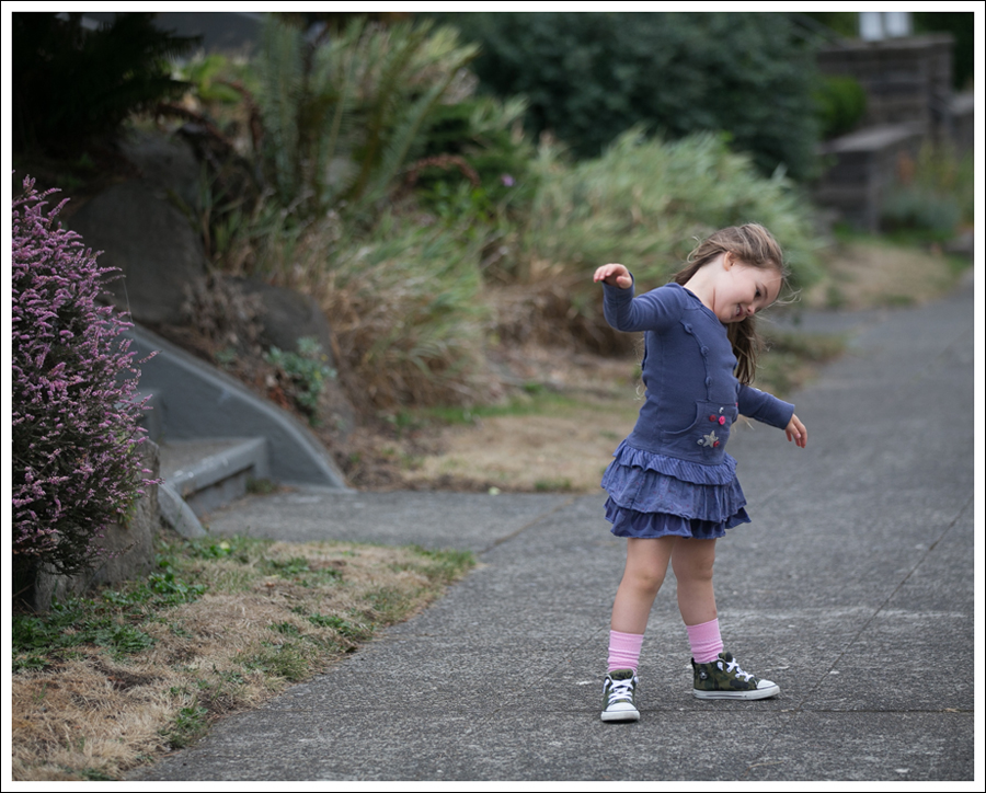 Blog Naartjie Hooded Twirl Dress Camo Converse High Tops-2