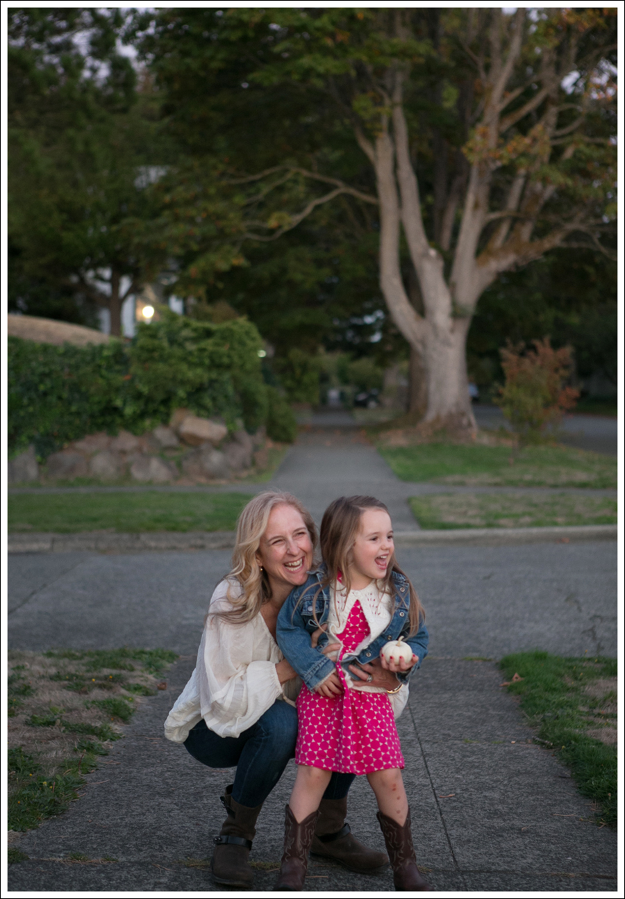 Blog Florence Top from Ascot Hart Genetic Denim Twig Rag and Bone Moto Boots-3