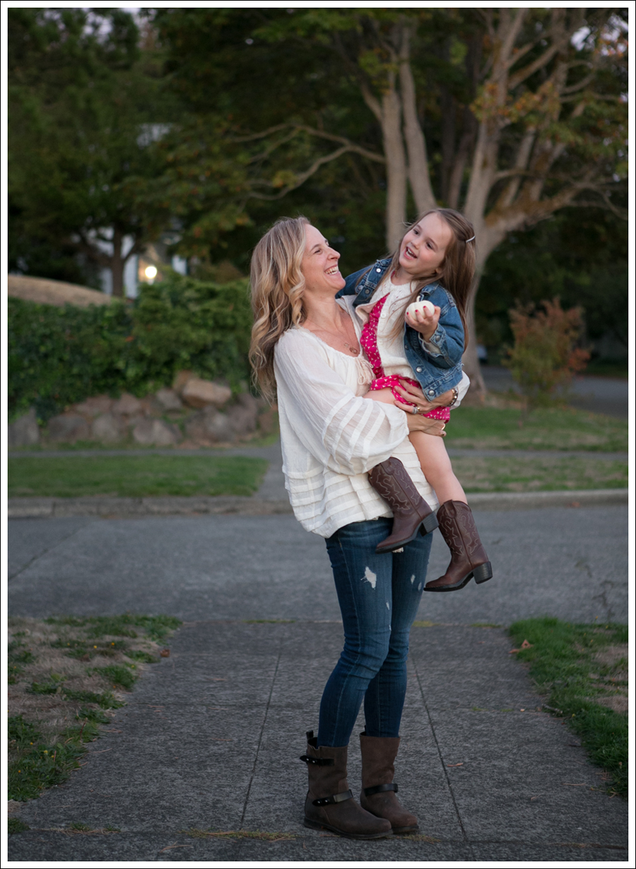 Blog Florence Top from Ascot Hart Genetic Denim Twig Rag and Bone Moto Boots-4