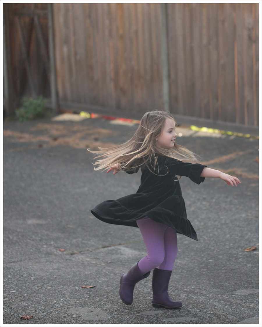 Blog Hanna Andersson Black Velour Twirl Dress Purple Leggings Kamik Rain Boots-2