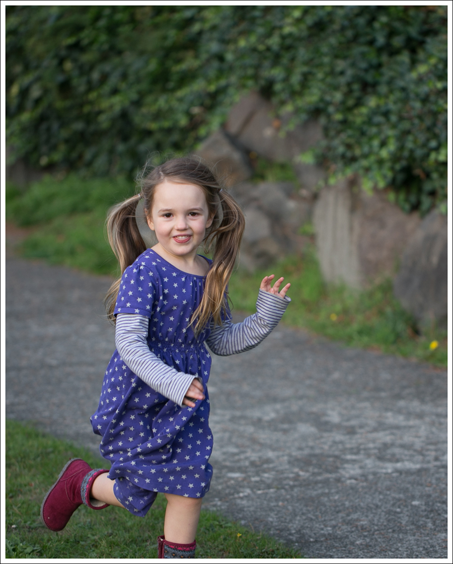 Blog Mini Boden Stars and Stripes Dress Maggie and Zoe Boots-17