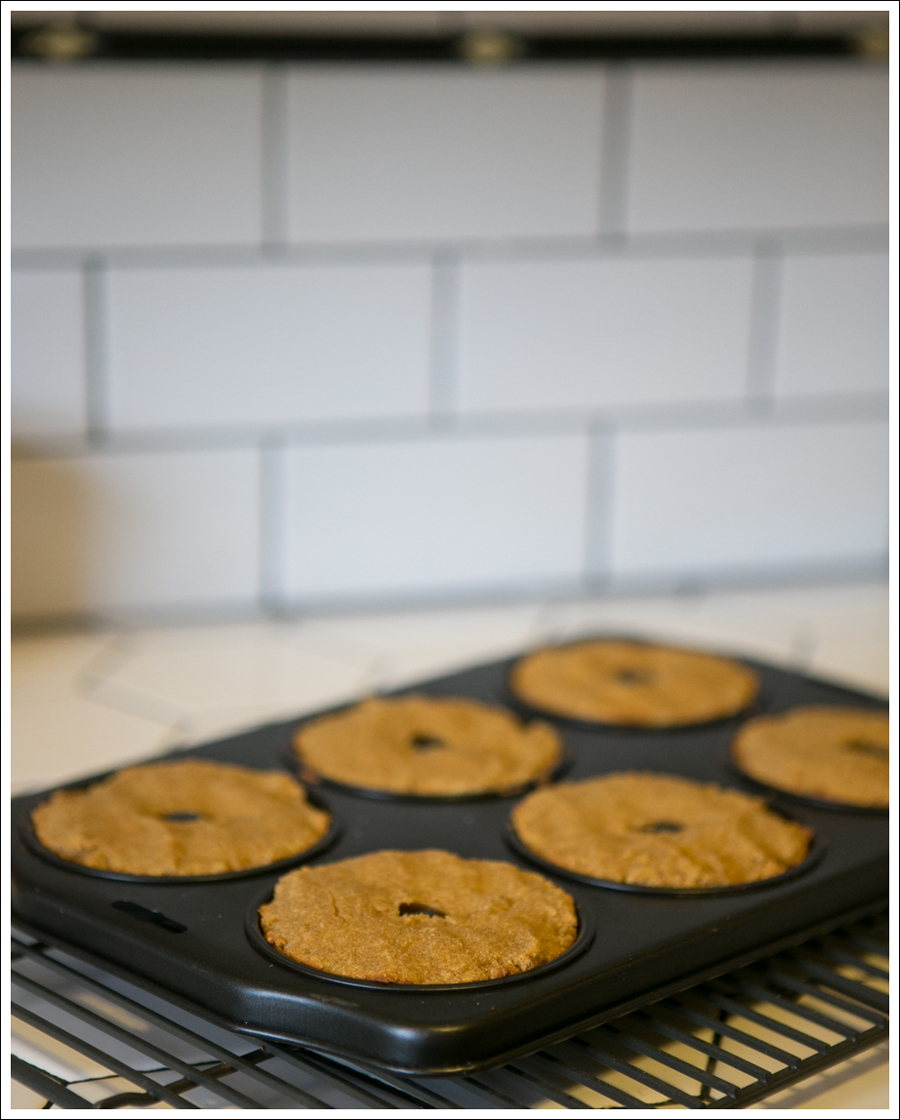 Blog Paleo Pumpkin Donuts with Maple Pumkin Glaze Caramel Sauce-10