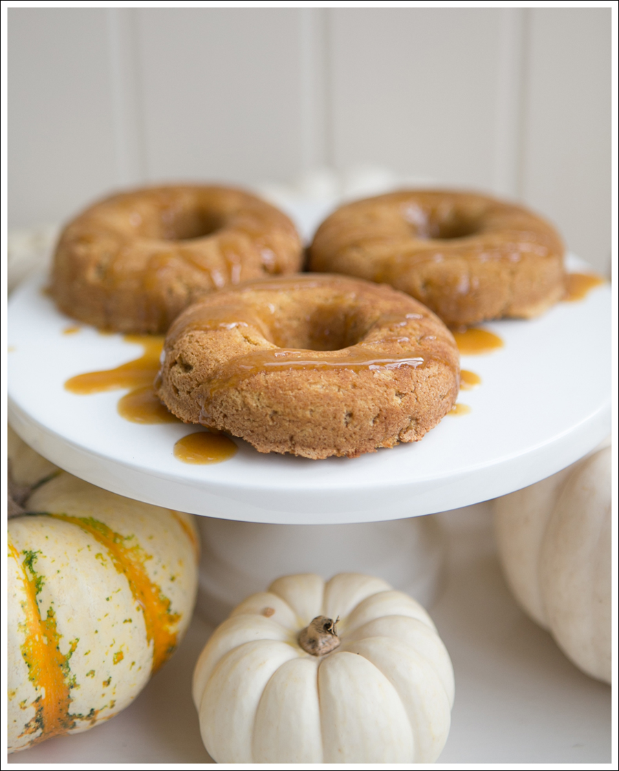 Blog Paleo Pumpkin Doughnuts with Maple Pumpkin Glaze Caramel Sauce-4