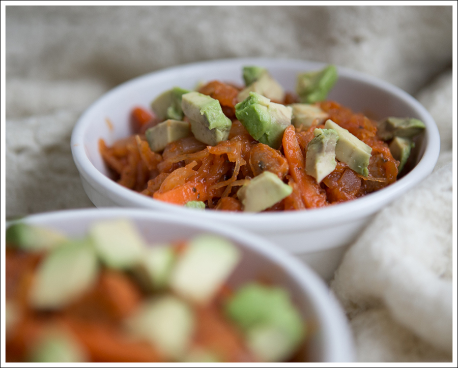 Blog Whole 30 Paleo Spaghetti Squash with Carrots and Avocado-5