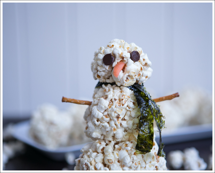 Blog DIY Paleo Healthy Popcorn Ball Snowman-2