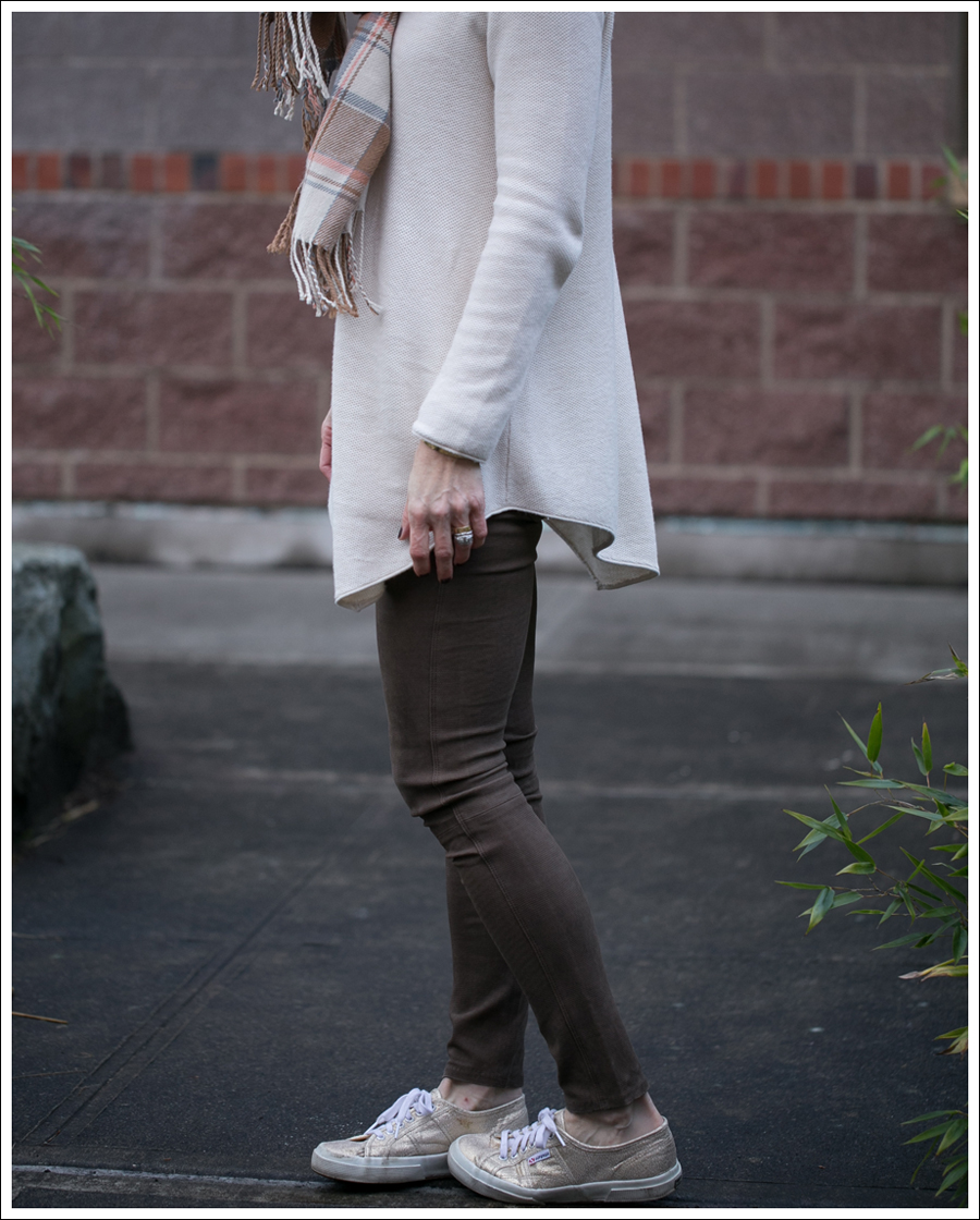 Blog Vintage Plaid Scarf Joie Tambrel Sweater Genentic Shya Suede Deep Olive Gold Superga-7