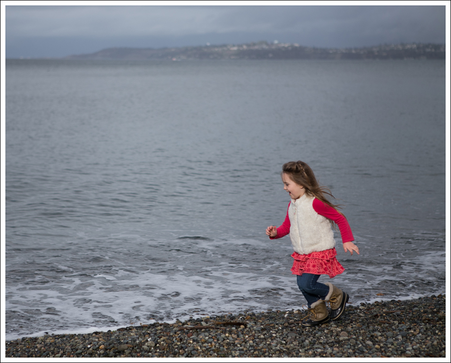 Blog Gap Faux Fur Vest Tea Collection Tango Tiered DL1961 Harper Kamik Snow Boots-2