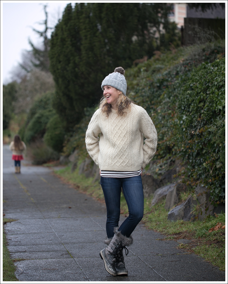 Blog HM Hat Vintage Fishermans Sweater DL1961 Emma Bloom Sorel Tofino Boots-2