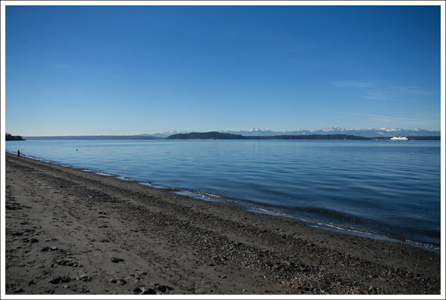 Blog Levis Jacket Gap Cardigan Mini Boden Heart Tee Vans-1