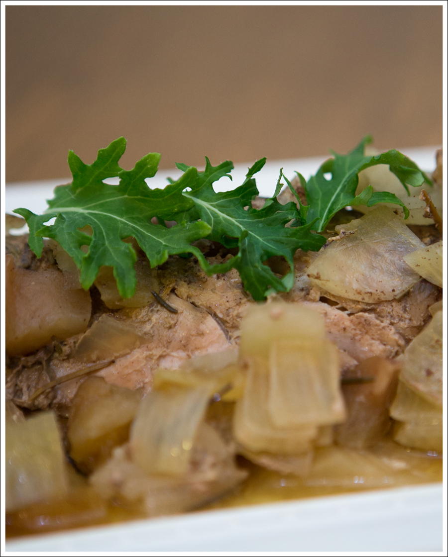 Blog Paleo Whole30 Crock Pot Rosemary Pork Loin Apples Onions-3
