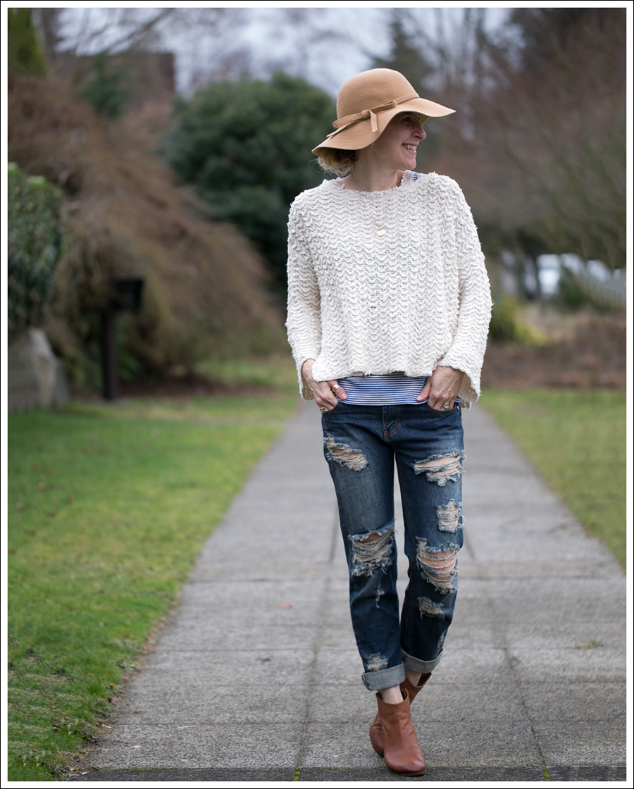 Blog Vintage Felt Hat Free People Sweater One Teaspoon Tiger Awesome Baggies Sam Edelman Booties-3