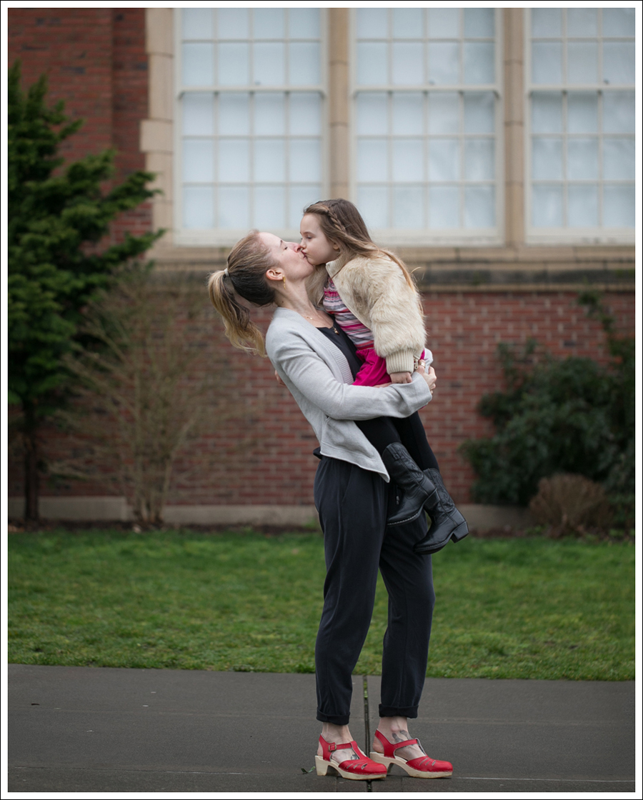 Blog Inhabit Cashmere Cardigan Splendid Sandwash Jersey Jumpsuit Sven Mary Jane Clogs-10