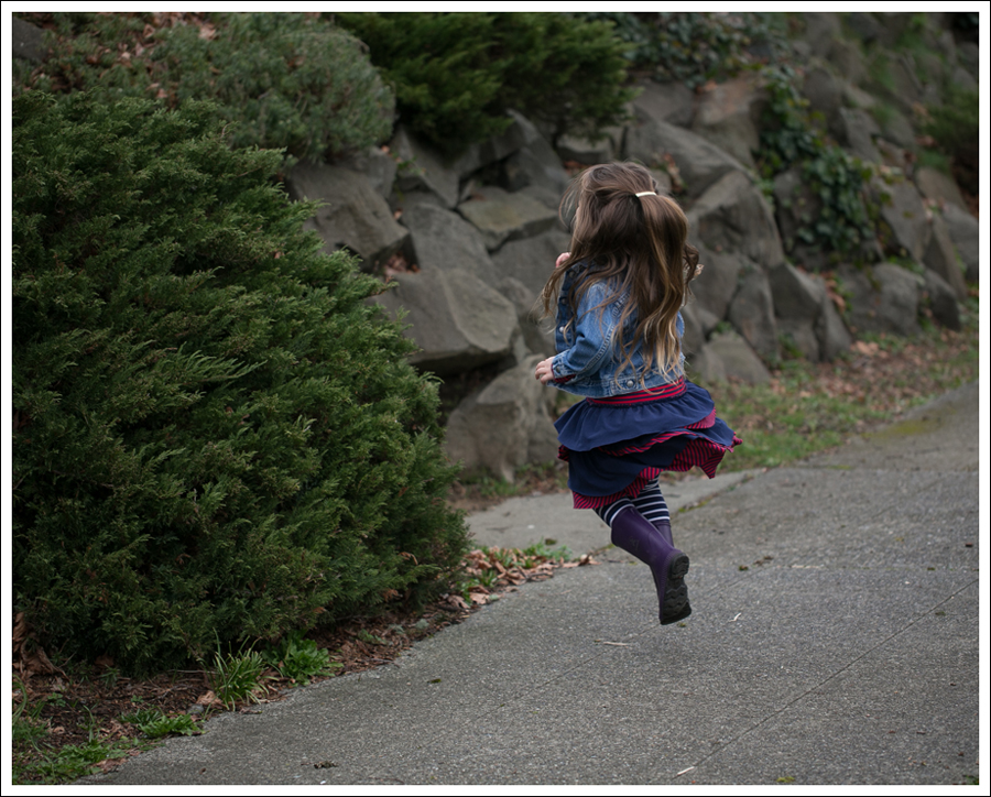 Blog Toddler Levis Jacket Hanna Andersson Tiered Dress Kamik Rain Boots-2