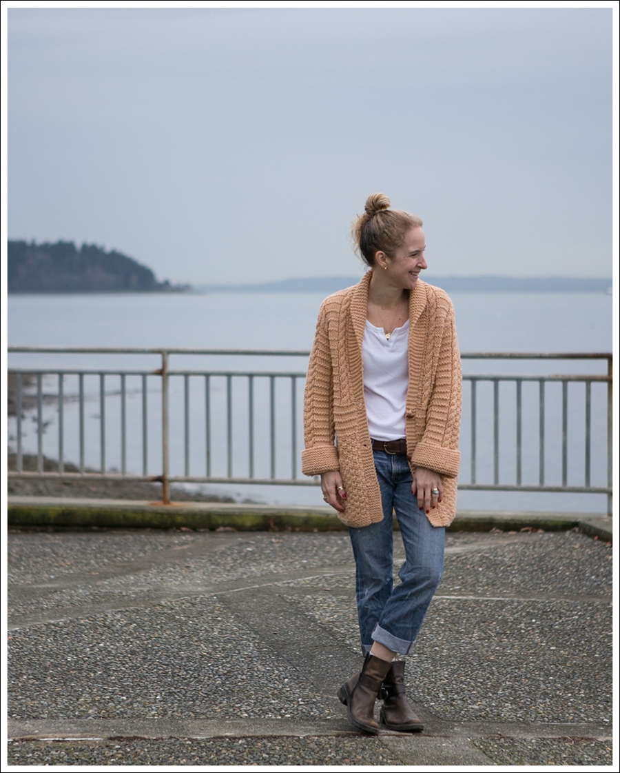 Blog Vintage Handknit Cardigan J Brand Boyfriend Jeans Clyde Cafe Noire Booties-1