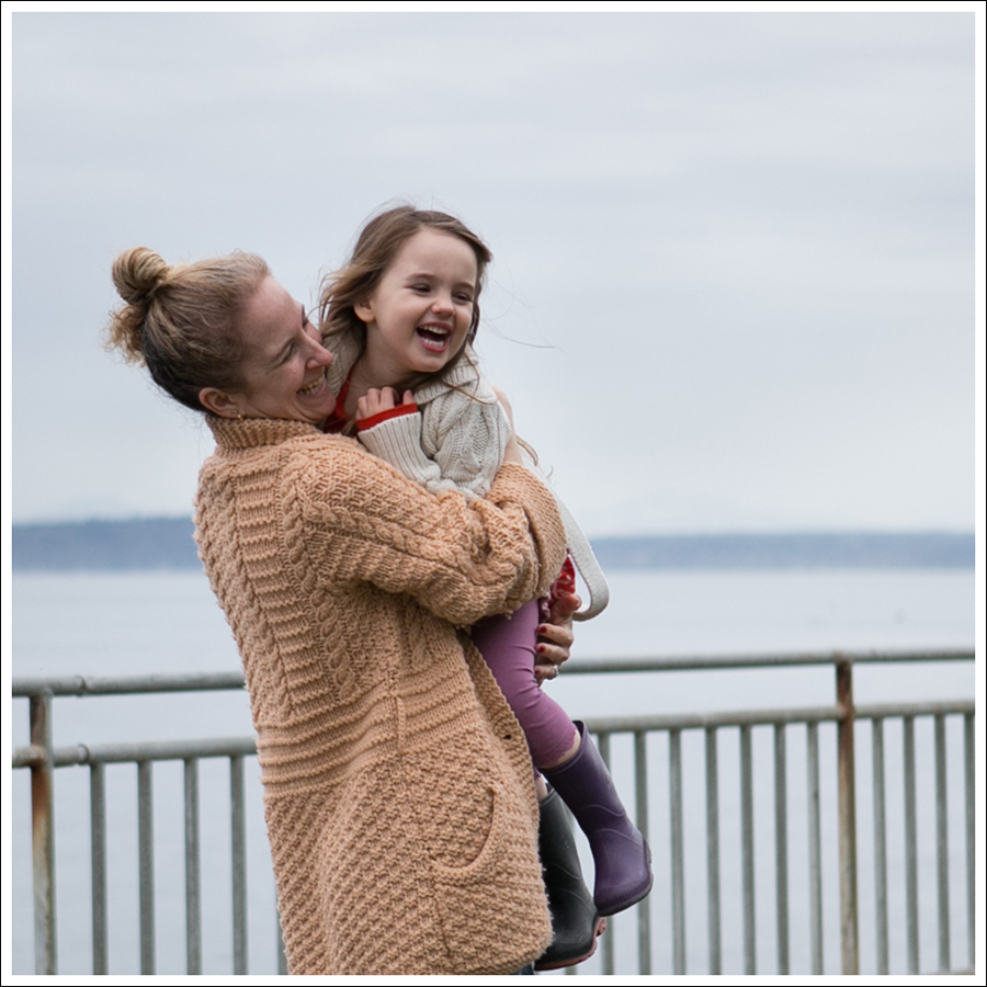 Blog Vintage Handknit Cardigan J Brand Boyfriend Jeans Clyde Cafe Noire Booties-11