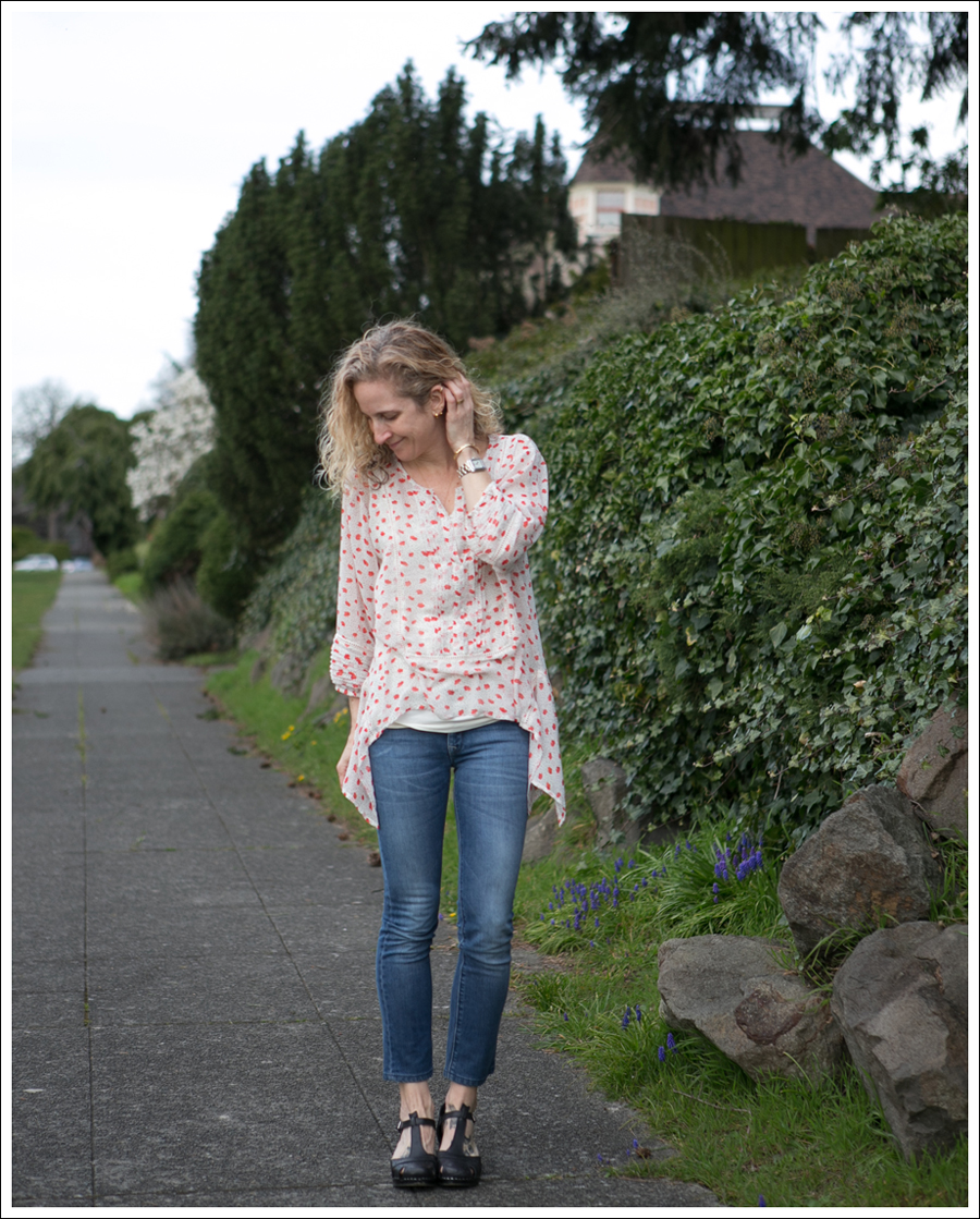 Blog Eshtaki Floral Top DL1961 Grace Swedish Hasbeens-1