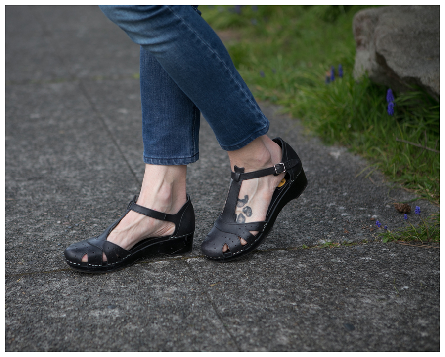 Blog Eshtaki Floral Top DL1961 Grace Swedish Hasbeens-4