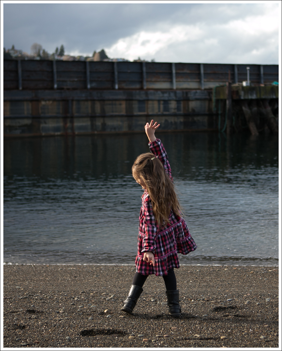 Blog Hanna Plaid Twirl Dress Joseph Allen Harness Boots-4