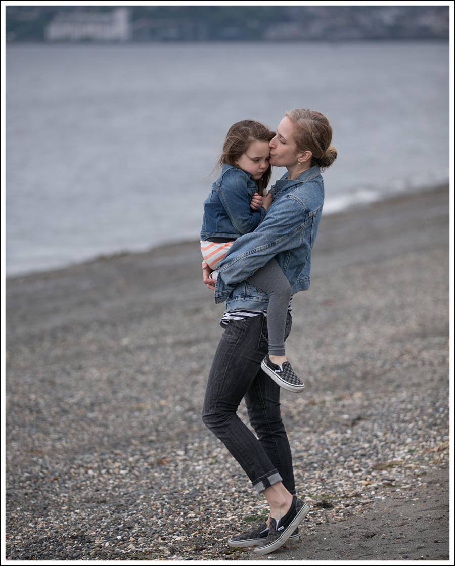 Blog Levis Jacket Splendid Striped Tee COH Gray Ava Checkered Vans-4