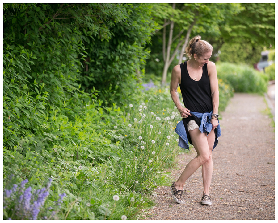 Blog Feel the Piece Tank Dress Gap Denim Shirt Leopard Vans-3