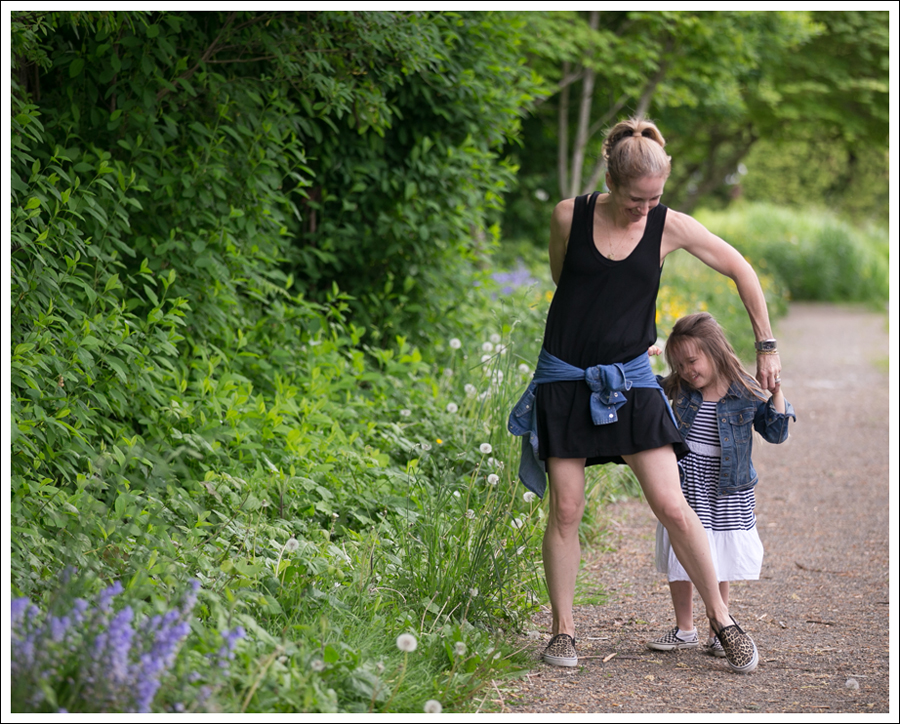 Blog Feel the Piece Tank Dress Gap Denim Shirt Leopard Vans-7