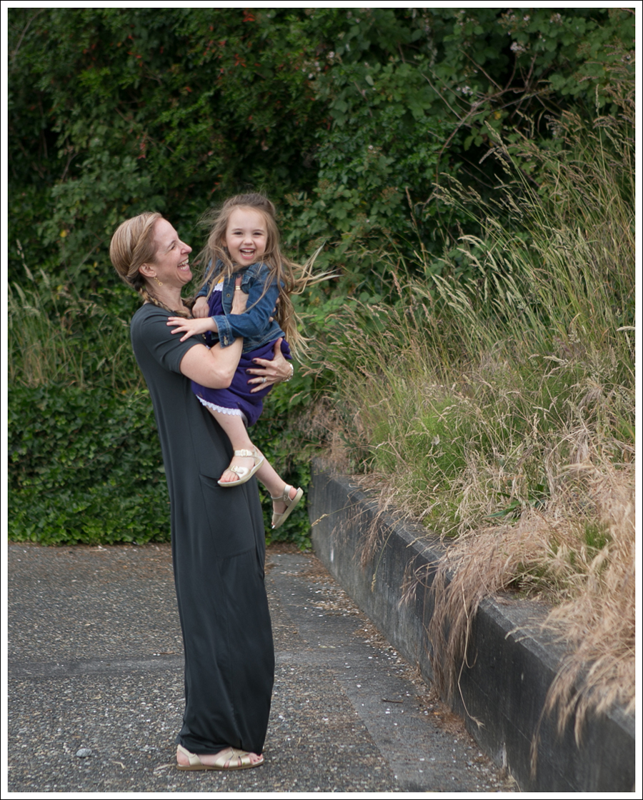 1 Blog Roulee Pocket Maxi Dress Gold Salt Water Sandals-16