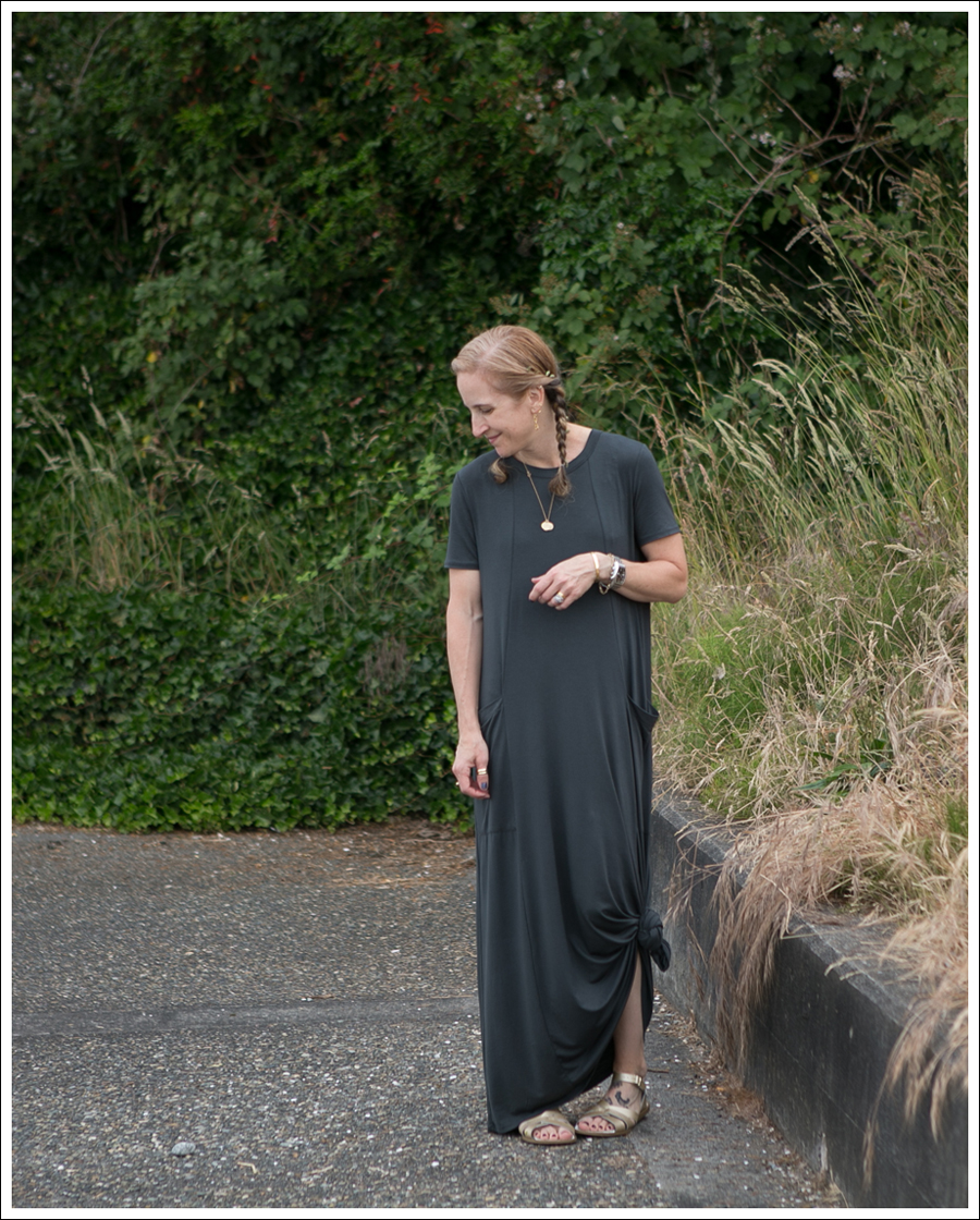 Blog Roulee Pocket Maxi Dress Gold Salt Water Sandals-13