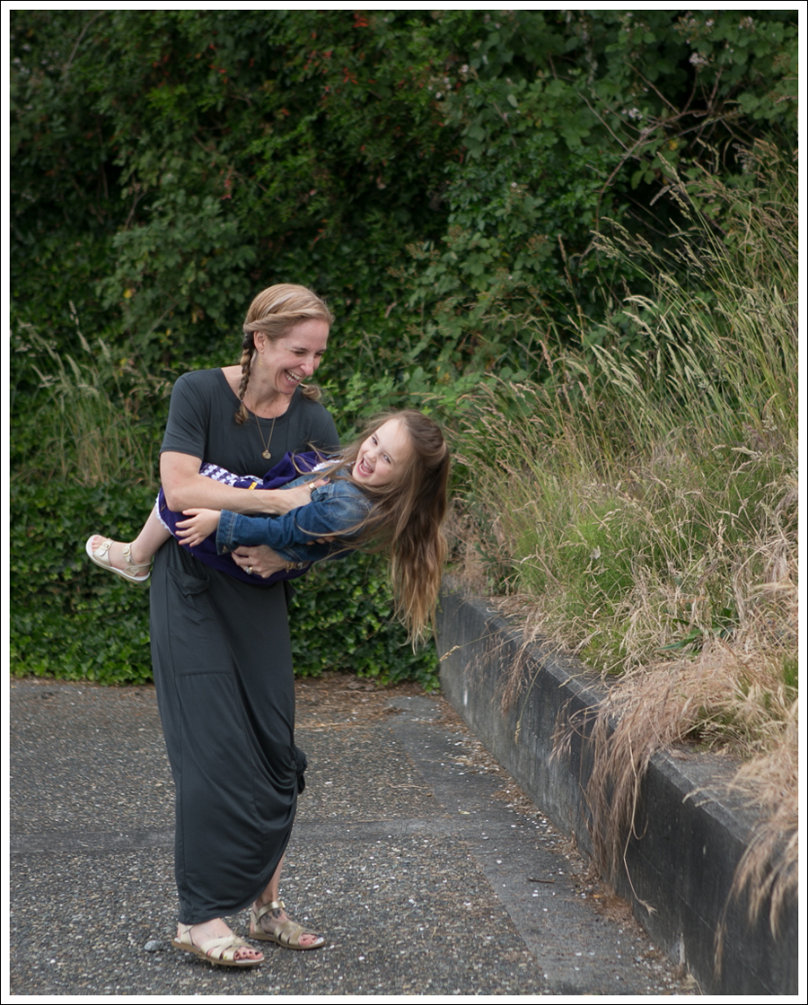 Blog Roulee Pocket Maxi Dress Gold Salt Water Sandals-18