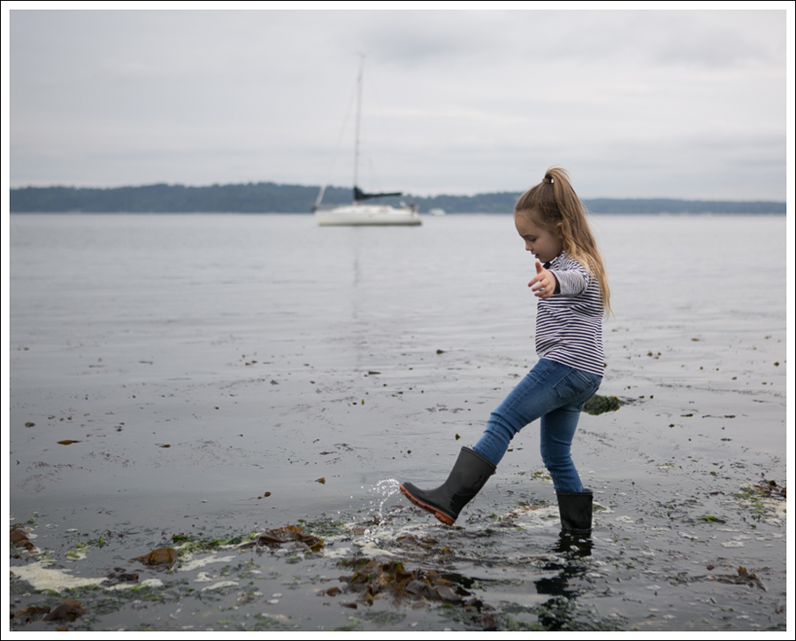 Blog Hanna Andersson Striped Top GapKids Mini Skinny Rain Boots-7