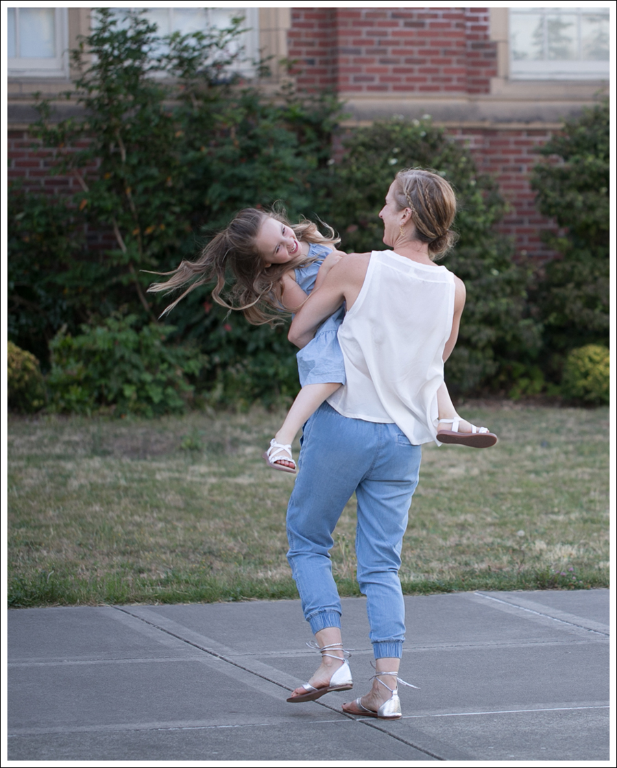 Blog Soft Joie Tank Current Elliott the Jogger Mystique Silver Lace Up Sandals-6