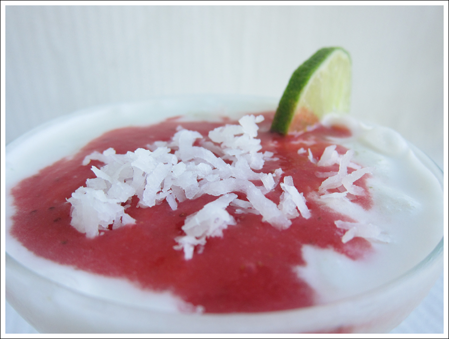 strawberry lime coconut margarita blog (2)