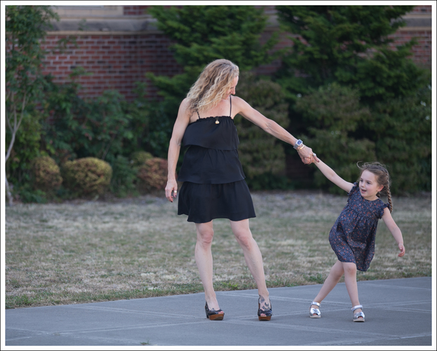 Blog Ella Moss LBD Miz Mooz Clogs-10