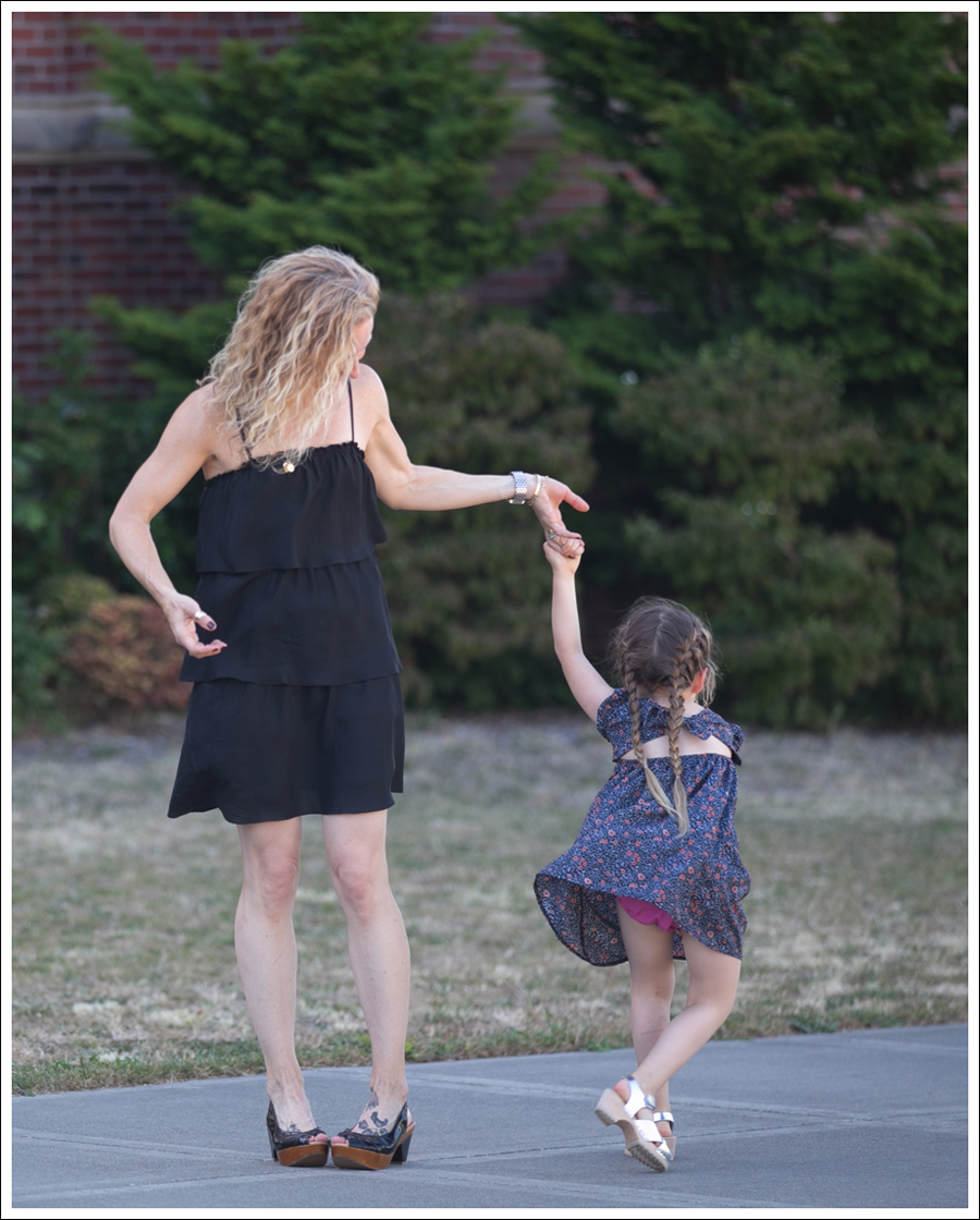 Blog Ella Moss LBD Miz Mooz Clogs-5