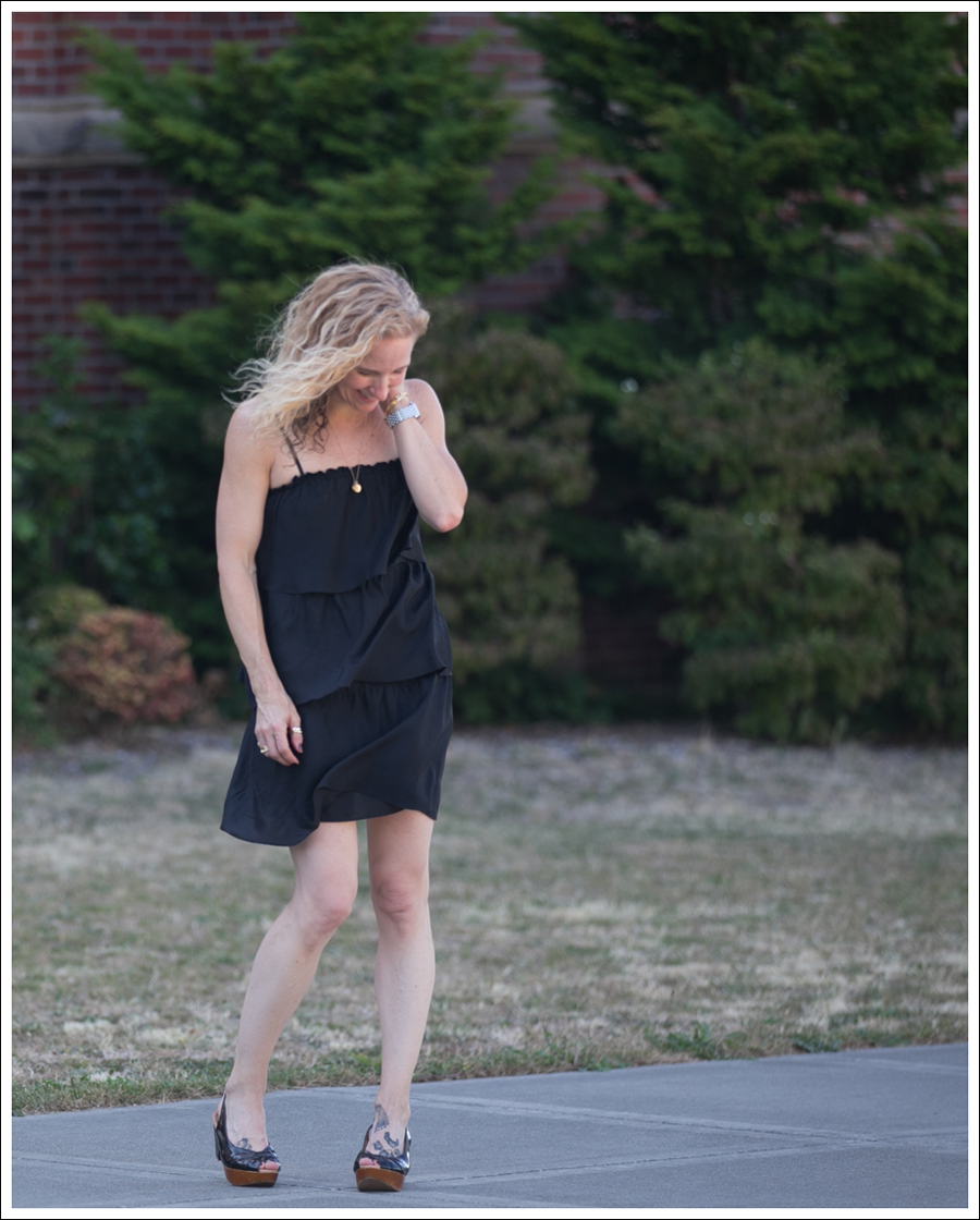 Blog Ella Moss Tiered Clara Dress Miz Mooz Clogs-1
