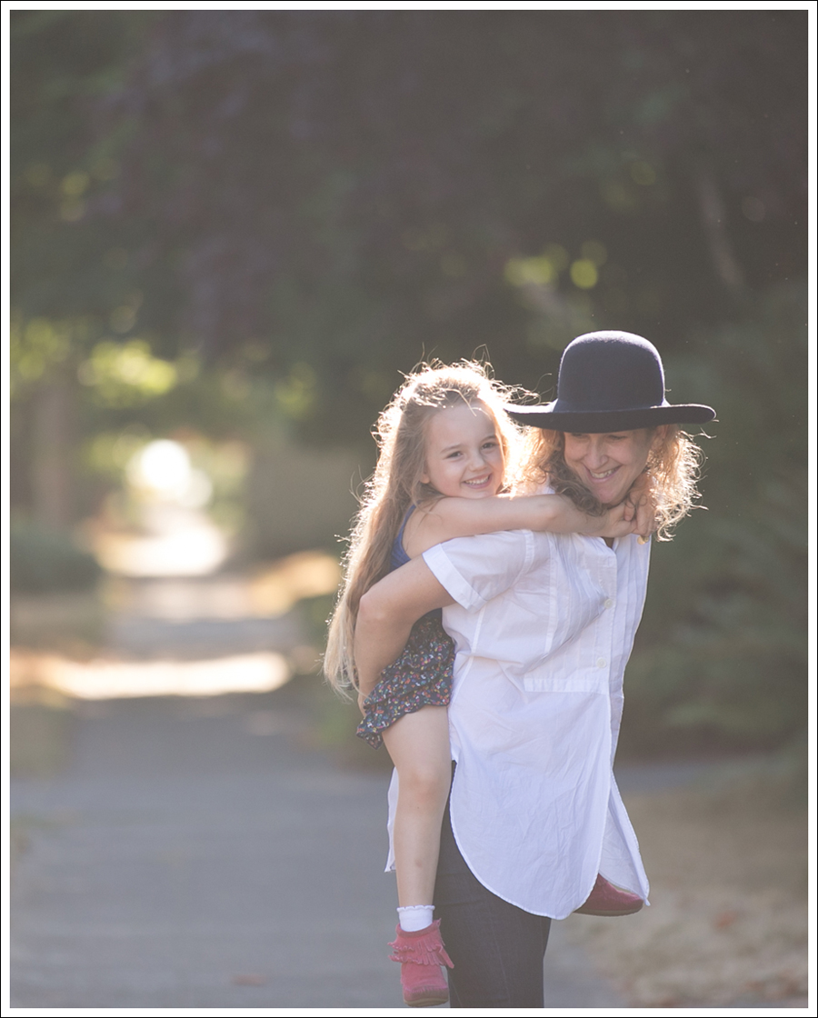 blog-nordstrom-wool-hat-alara-white-button-down-j-brand-gigi-crop-flare-sam-edelman-petty-booties-8