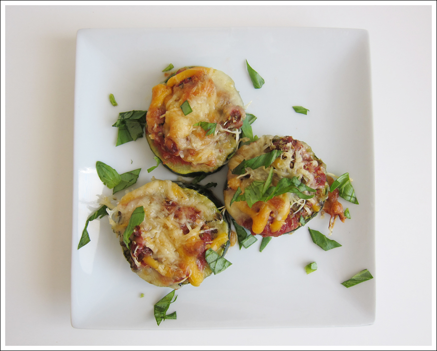 zucchini mini pizzas blog (2)