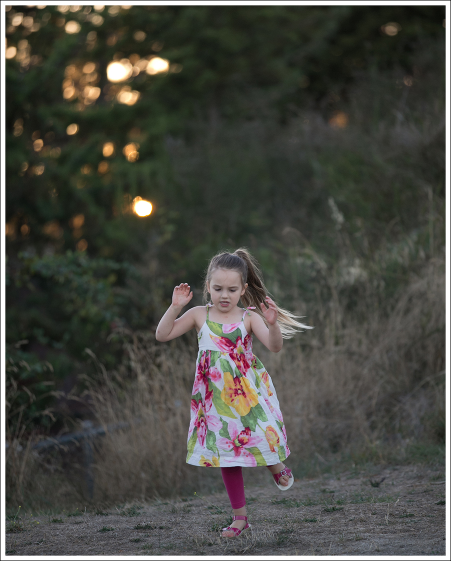 blog-gapkids-floral-dress-pink-saltwater-sandals-1