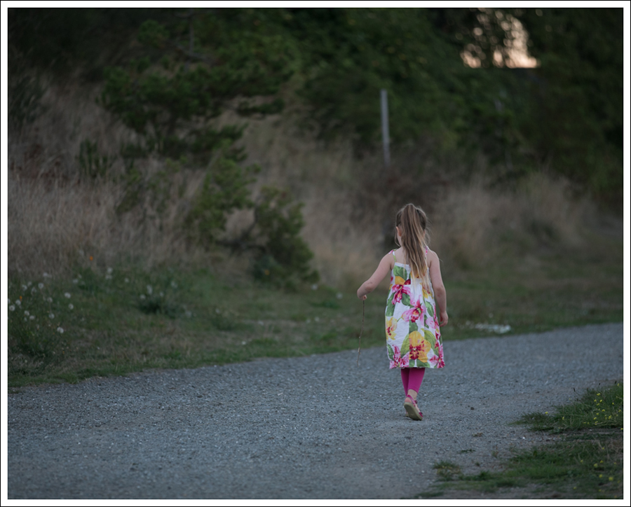 blog-gapkids-floral-dress-pink-saltwater-sandals-6