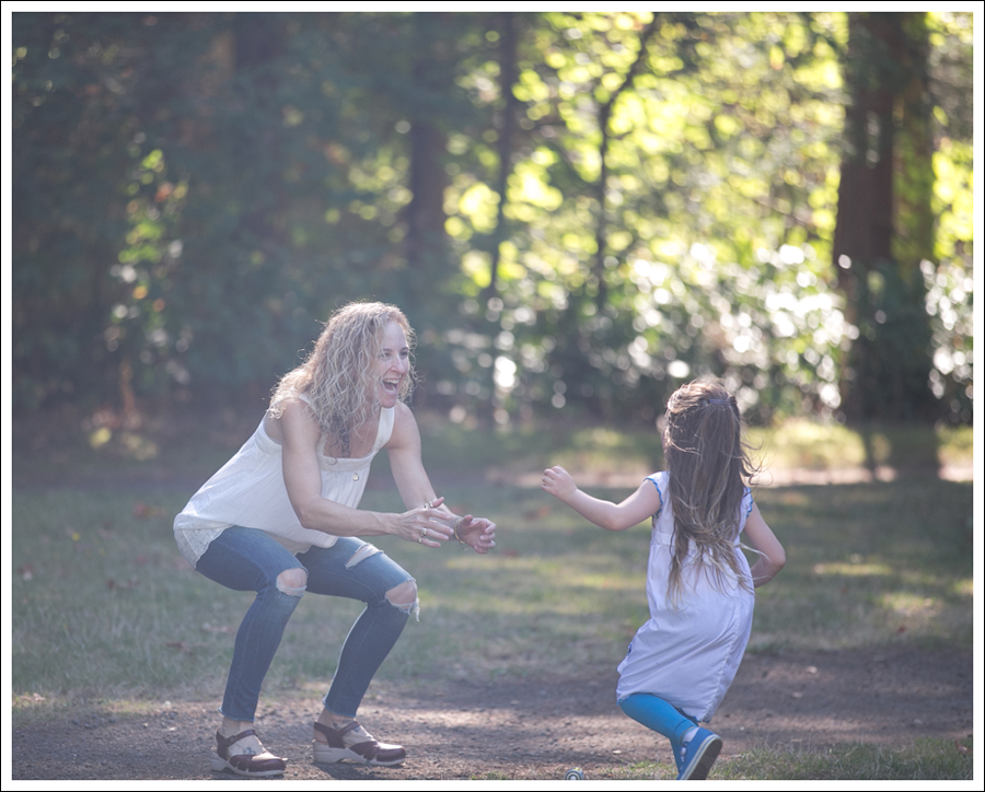 blog-joie-cotton-tank-dl1961-margaux-gibson-dansko-mary-jane-clogs-2