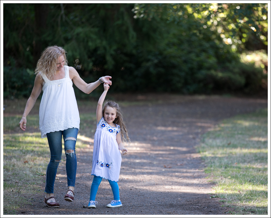 blog-joie-cotton-tank-dl1961-margaux-gibson-dansko-mary-jane-clogs-5