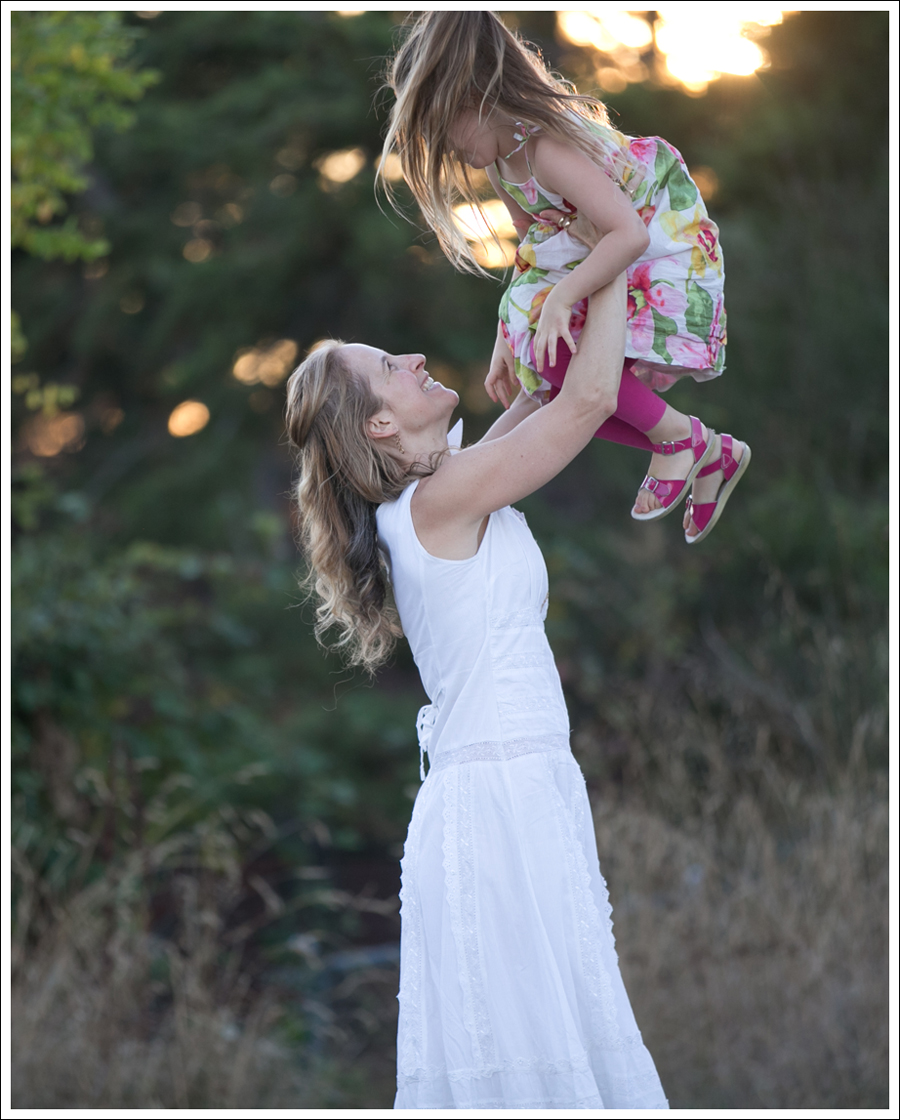 blog-terra-nostra-white-dress-aquatalia-boots-4