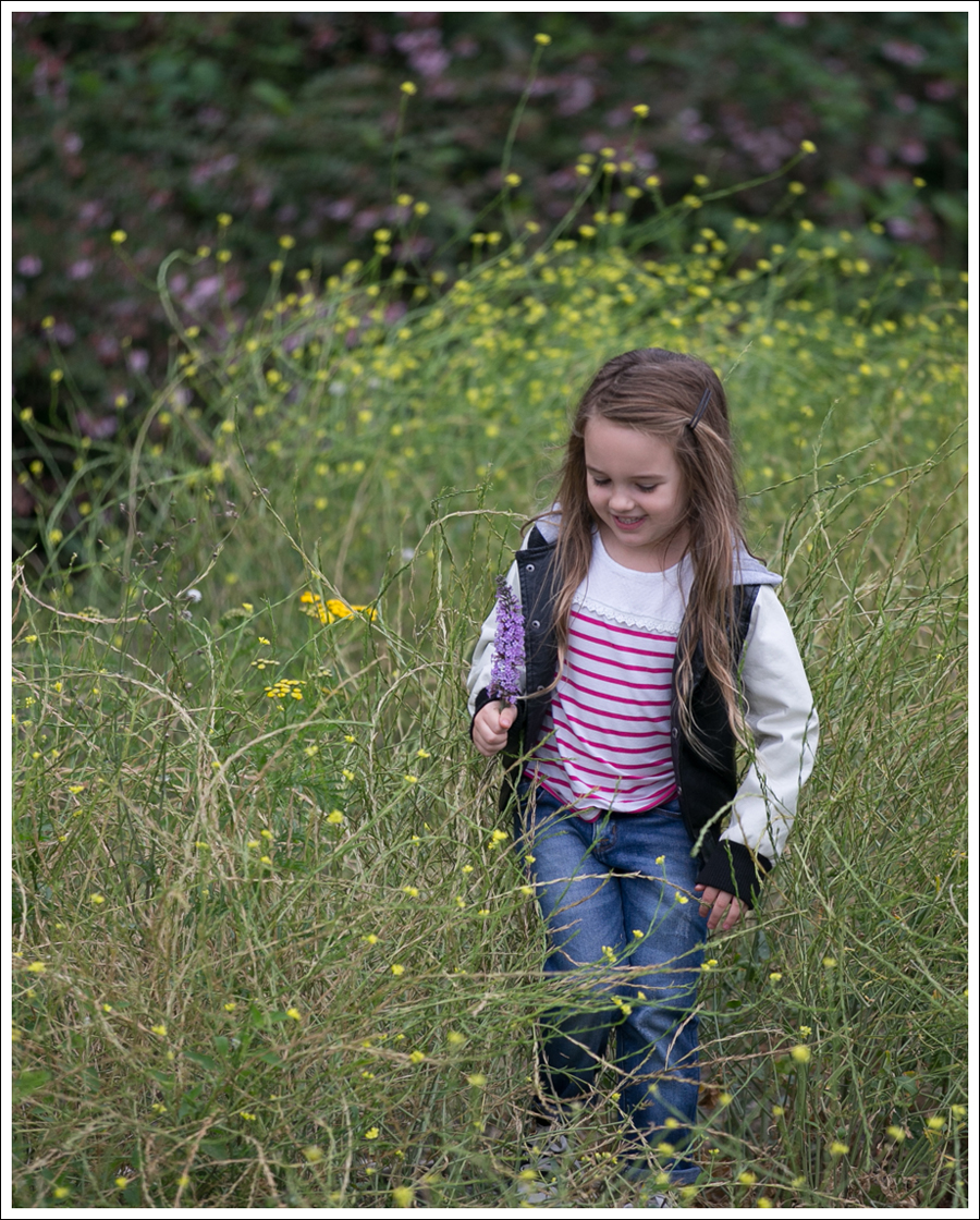 blog-urban-republic-varsity-jacket-pockie-k-tee-hudson-boyfriend-jeans-converse-high-tops-1