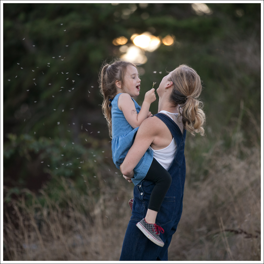 blog-gap-crop-overalls-black-converse-10