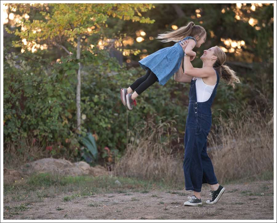 blog-gap-crop-overalls-black-converse-6