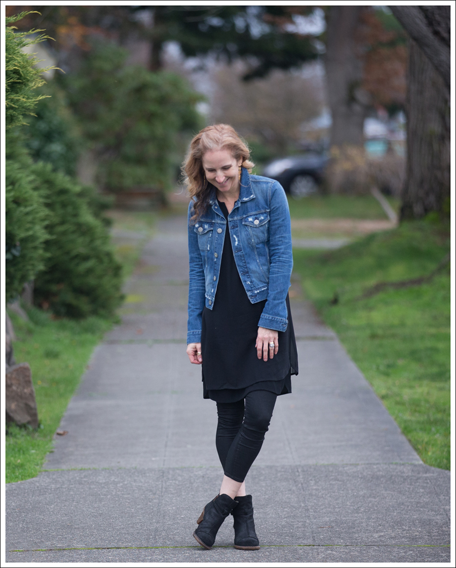 blog-3x1-destroyed-denim-jacket-vince-shirtdress-el-naturalista-booties
