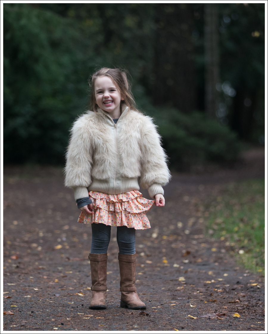 blog-faux-fur-jacet-crewcuts-silk-tutu-old-navy-riding-boots-1