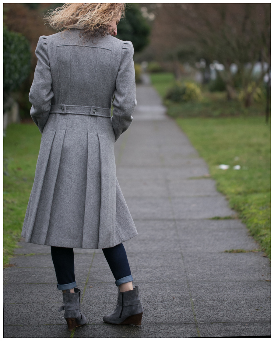 blog-vintage-gray-coat-chelsea-flower-dl1961-lola-kiem-booties-5